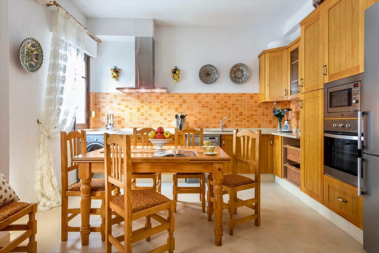 Hsh Suites Barrio Santa Cruz Séville Extérieur photo