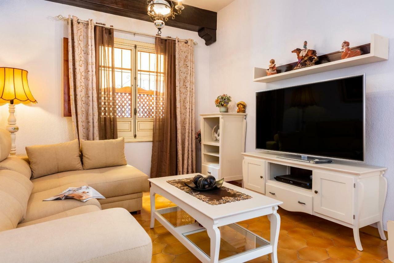 Hsh Suites Barrio Santa Cruz Séville Extérieur photo