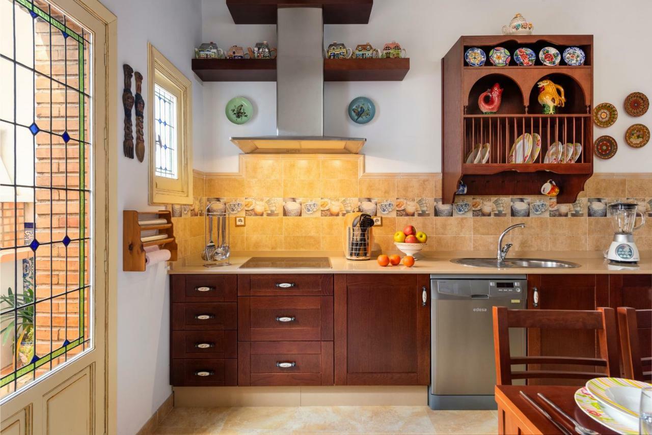Hsh Suites Barrio Santa Cruz Séville Extérieur photo