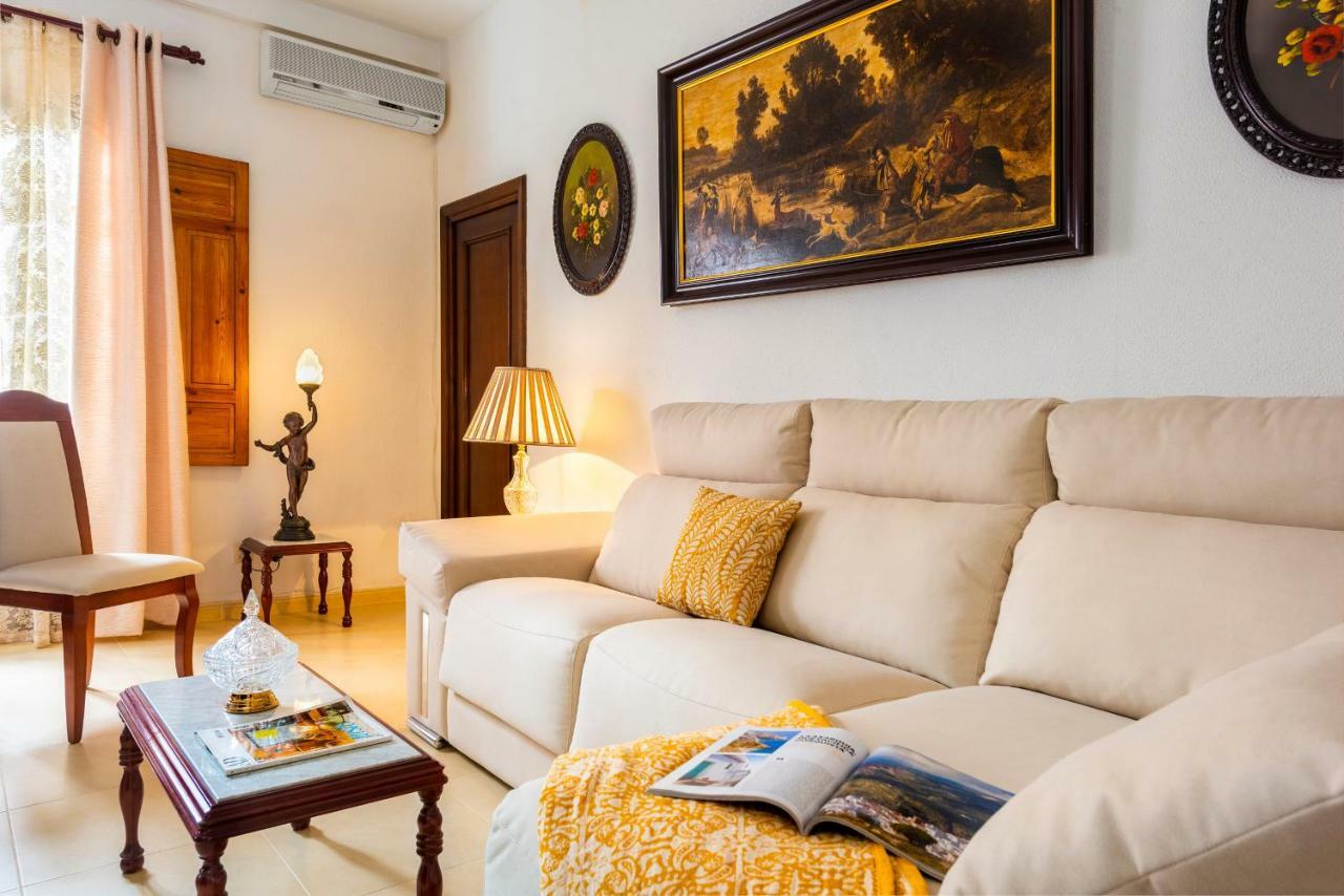 Hsh Suites Barrio Santa Cruz Séville Extérieur photo